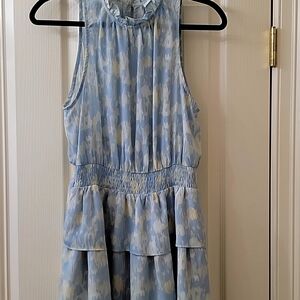 Pinch Light Blue Sleeveless Blouse
